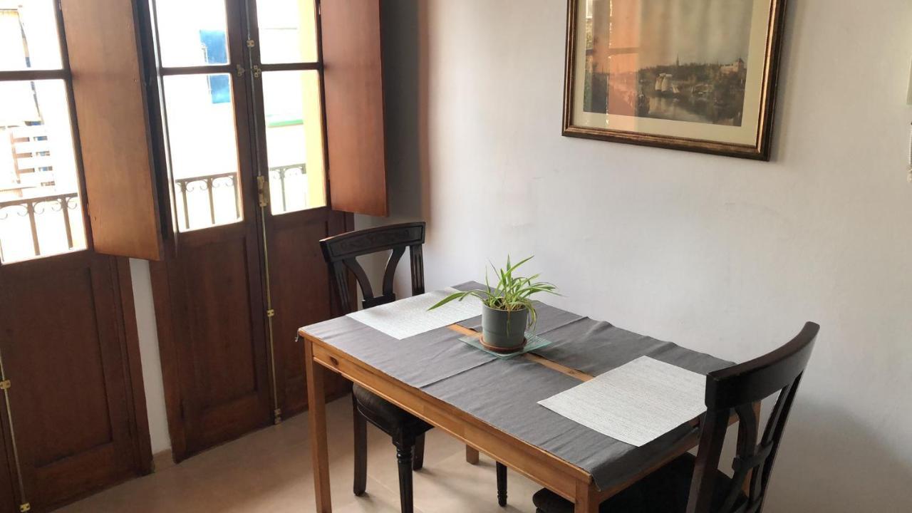 Estudio En El Centro De Sevilla Zewnętrze zdjęcie